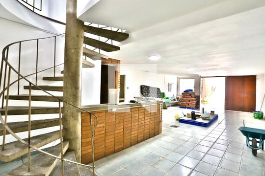 Garagem de casa para alugar com 4 quartos, 350m² em Vila Formosa, São Paulo