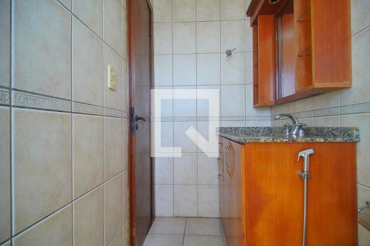 Banheiro da Suíte de apartamento à venda com 3 quartos, 92m² em São José, São Leopoldo