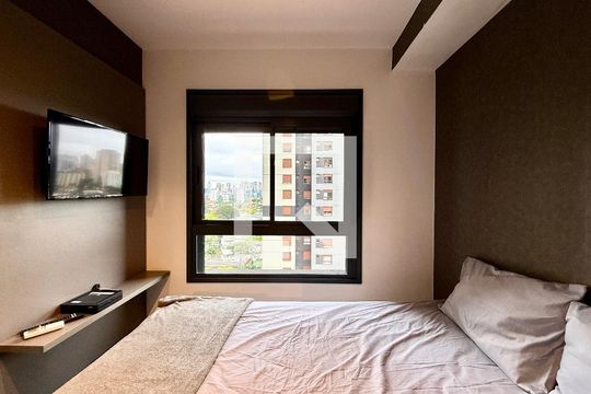 Studio de kitnet/studio para alugar com 0 quarto, 24m² em Campo Belo, São Paulo