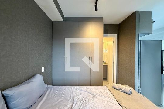 Studio de kitnet/studio para alugar com 0 quarto, 24m² em Campo Belo, São Paulo