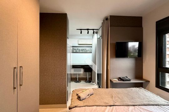 Studio de kitnet/studio para alugar com 0 quarto, 24m² em Campo Belo, São Paulo