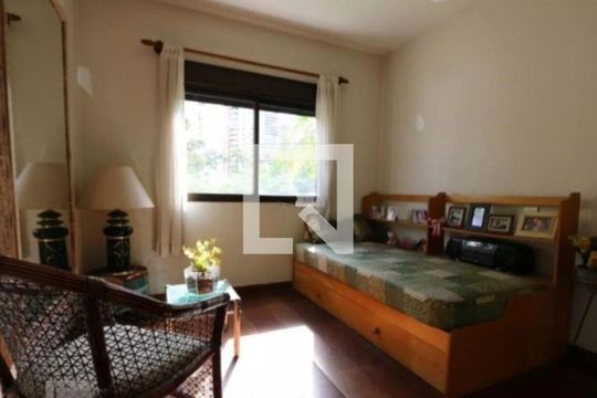 Apartamento para alugar com 3 quartos, 175m² em Vila Andrade, São Paulo