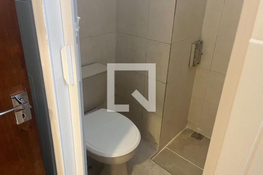 Banheiro de kitnet/studio à venda com 0 quarto, 37m² em Centro, Rio de Janeiro