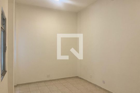 Sala de kitnet/studio à venda com 0 quarto, 37m² em Centro, Rio de Janeiro