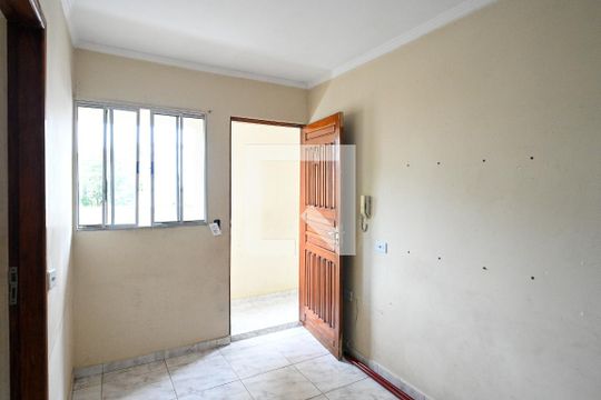 Sala de casa para alugar com 2 quartos, 45m² em Vila Brasilina, São Paulo