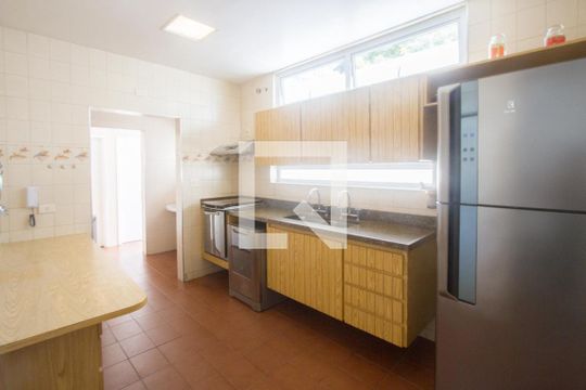 Cozinha de casa à venda com 4 quartos, 317m² em Granja Julieta, São Paulo