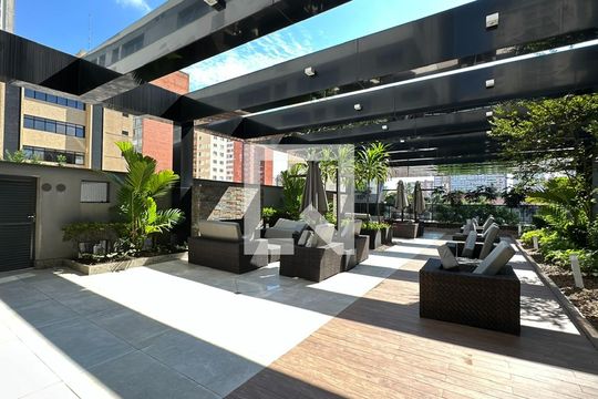 Lounge de kitnet/studio para alugar com 1 quarto, 35m² em Centro, Curitiba