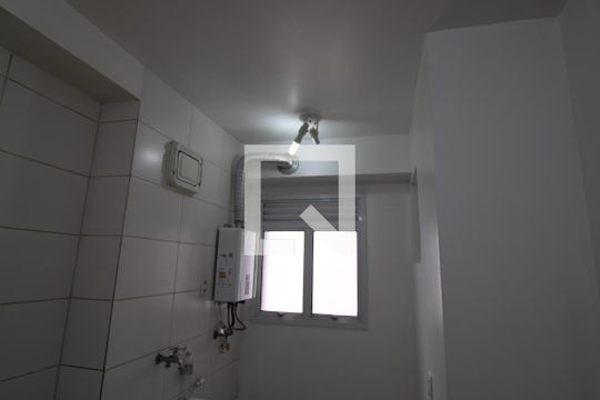 Área de Serviço de apartamento para alugar com 3 quartos, 70m² em Vila Suzana, São Paulo