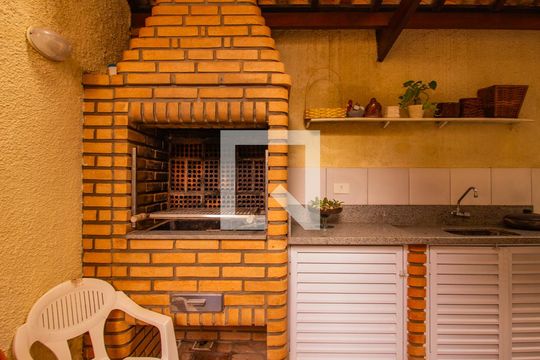 Área gourmet de casa à venda com 3 quartos, 175m² em Parque Eloy Chaves, Jundiaí