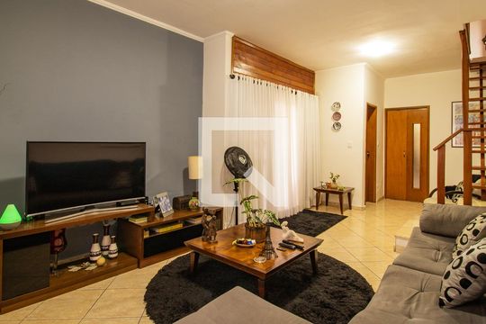 Casa à venda com 3 quartos, 175m² em Parque Eloy Chaves, Jundiaí