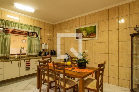 Cozinha de casa à venda com 3 quartos, 175m² em Parque Eloy Chaves, Jundiaí