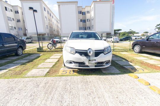 Garagem de apartamento para alugar com 2 quartos, 37m² em Colônia Rio Grande, São José dos Pinhais