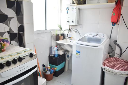 Área de Serviço de apartamento para alugar com 2 quartos, 43m² em Campo Grande, Rio de Janeiro