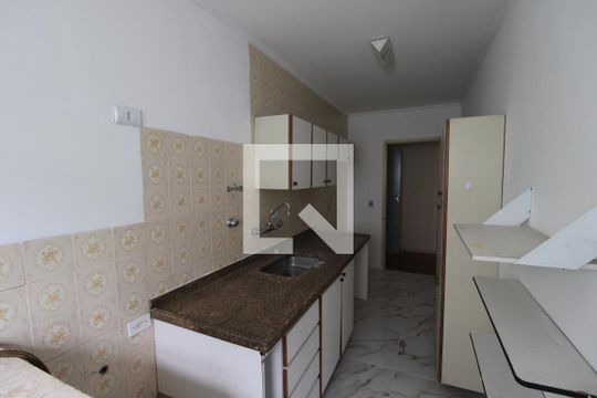 Cozinha de apartamento para alugar com 2 quartos, 50m² em Casa Verde, São Paulo