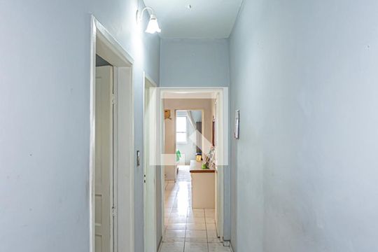 Corredor de casa à venda com 3 quartos, 126m² em Vila Bancaria Munhoz, São Paulo