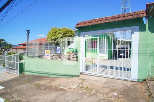 Fachada de casa à venda com 3 quartos, 85m² em Canudos, Novo Hamburgo