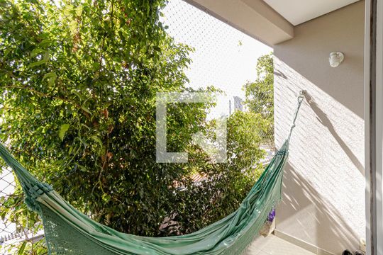 Sacada da Suíte 4 de casa à venda com 6 quartos, 380m² em Jardim da Saúde, São Paulo