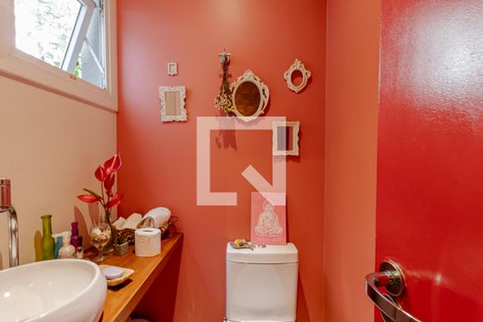 Lavabo de casa à venda com 6 quartos, 380m² em Jardim da Saúde, São Paulo