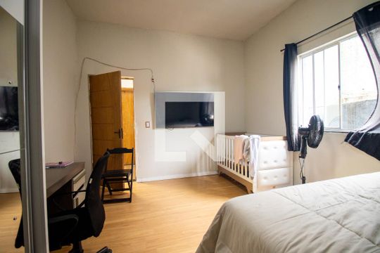 Quarto 2 de casa de condomínio à venda com 3 quartos, 300m² em Cidade Industrial de Curitiba, Curitiba