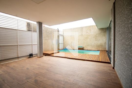 Garagem de casa de condomínio à venda com 3 quartos, 300m² em Cidade Industrial de Curitiba, Curitiba