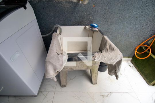 Área de Serviço de casa de condomínio à venda com 3 quartos, 300m² em Cidade Industrial de Curitiba, Curitiba