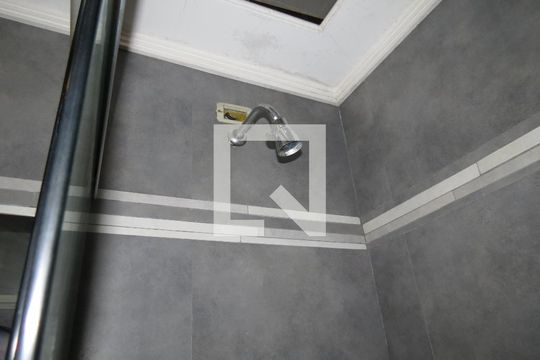 Banheiro 2 de casa de condomínio à venda com 4 quartos, 177m² em Jardim Peri, São Paulo