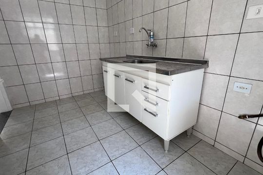 Cozinha - Armários de apartamento para alugar com 2 quartos, 50m² em Vila Madalena, São Paulo