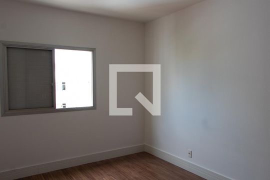 QUARTO de apartamento para alugar com 1 quarto, 48m² em Vila Itapura, Campinas