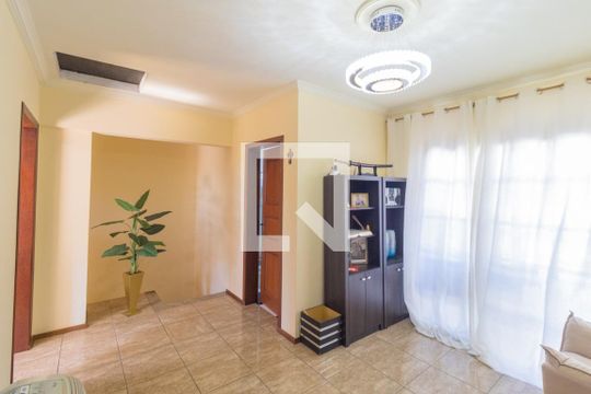 Hall de casa à venda com 3 quartos, 200m² em Harmonia, Canoas