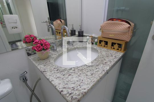 Pia banheiro comum de apartamento à venda com 2 quartos, 65m² em Jardim Umuarama, São Paulo