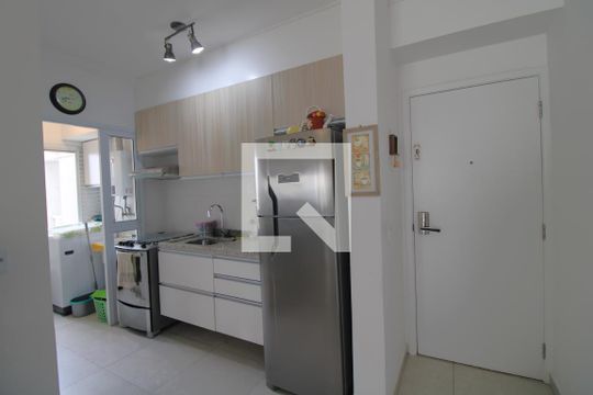 Cozinha de apartamento à venda com 2 quartos, 65m² em Jardim Umuarama, São Paulo