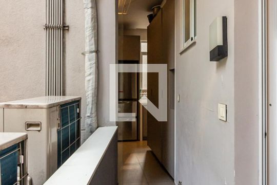 Área de Serviço de apartamento para alugar com 3 quartos, 131m² em Santa Cecilia, São Paulo