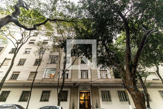 Fachada de apartamento para alugar com 3 quartos, 131m² em Santa Cecilia, São Paulo