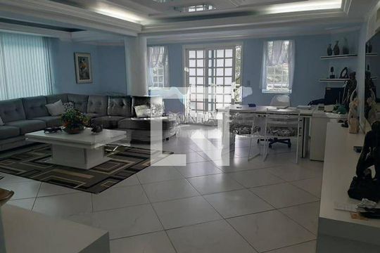 Casa à venda com 3 quartos, 325m² em Santa Terezinha, São Bernardo do Campo