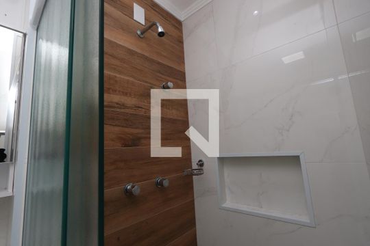 Banheiro de apartamento para alugar com 2 quartos, 54m² em Vila Bela, São Paulo