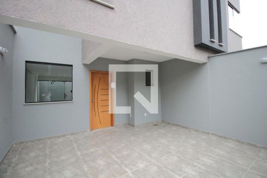 Garagem de casa à venda com 3 quartos, 90m² em Santa Monica, Belo Horizonte