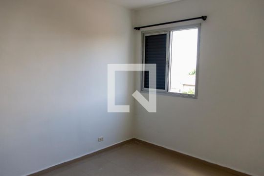 Quarto 2 de apartamento para alugar com 2 quartos, 55m² em Remédios, Osasco