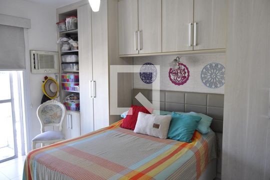 Quarto de apartamento à venda com 3 quartos, 150m² em Cachambi, Rio de Janeiro