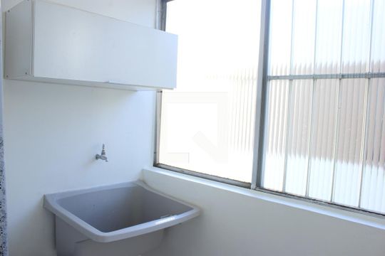 Lavanderia de apartamento para alugar com 2 quartos, 50m² em Vila Leonor, Guarulhos