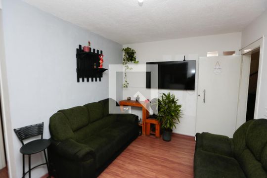 Sala de apartamento para alugar com 2 quartos, 45m² em Diamante, Belo Horizonte