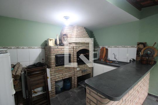 Área comum de casa à venda com 3 quartos, 310m² em Jardim Centenario, São Paulo