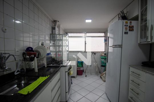 Cozinha e Área de Serviço de apartamento para alugar com 2 quartos, 64m² em Recreio dos Bandeirantes, Rio de Janeiro