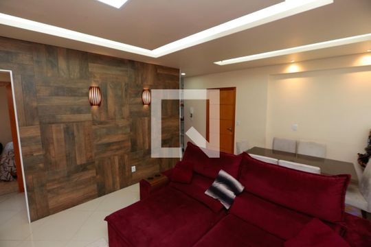 Sala de apartamento à venda com 3 quartos, 120m² em Novo Eldorado, Contagem