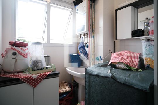 Área de Serviço de apartamento para alugar com 3 quartos, 73m² em Vila Penteado, São Paulo