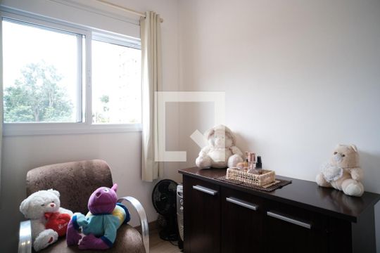 Quarto 1 de apartamento para alugar com 3 quartos, 73m² em Vila Penteado, São Paulo