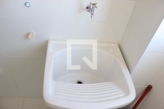Lavanderia de apartamento à venda com 2 quartos, 38m² em Vila Galvão, Guarulhos