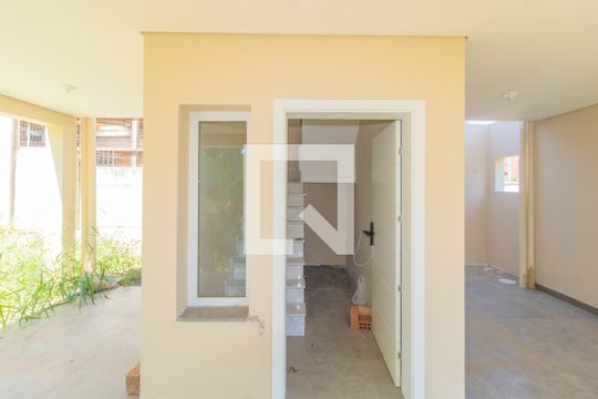 Garagem de casa à venda com 3 quartos, 155m² em Nossa Senhora das Graças, Canoas