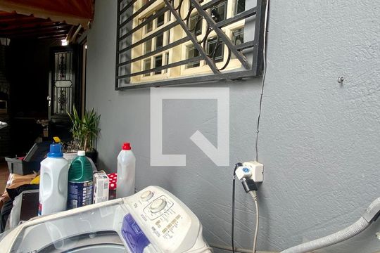 Área de Serviço de casa à venda com 4 quartos, 490m² em Santa Lúcia, Belo Horizonte
