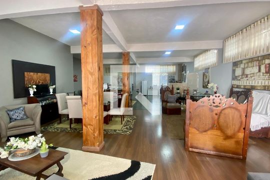 Sala 1 de casa à venda com 4 quartos, 490m² em Santa Lúcia, Belo Horizonte