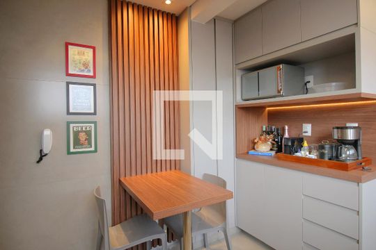 Cozinha de apartamento à venda com 3 quartos, 95m² em Sagrada Família, Belo Horizonte